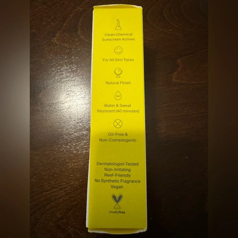 NWT Supergoop Unseen Sunscreen SPF 40 - Full Size, 1.7 fl oz - Picture 8 of 8